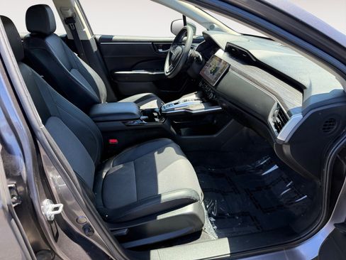 Used 2019 Honda Clarity Plug-In Hybrid image 19
