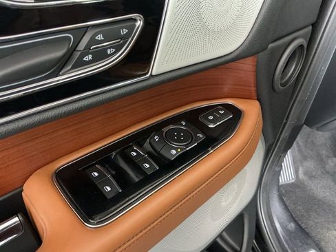 Used 2020 Lincoln Navigator Reserve w/ Equipment Group 208A Reserve image 21