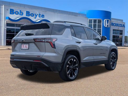 Used 2025 Chevrolet Equinox RS image 5