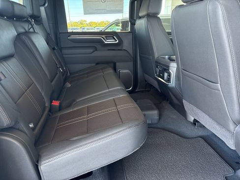 New 2026 Chevrolet Silverado 2500 High Country w/ High Country Premium Package image 13