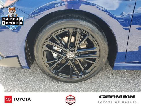 Used 2025 Toyota Camry SE FWD image 13