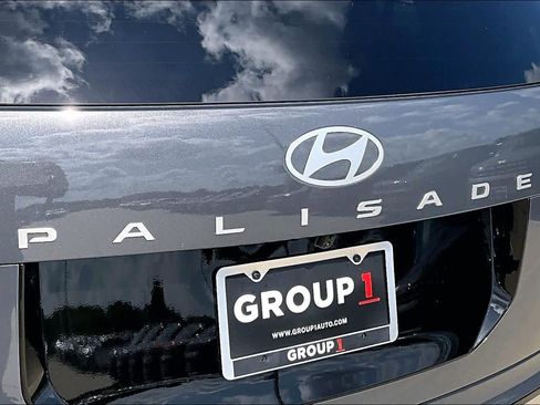 Certified 2026 Hyundai Palisade Limited FWD image 29