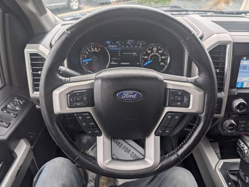 Used 2017 Ford F150 Lariat w/ Equipment Group 502A Luxury image 20