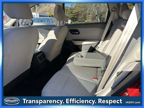 Certified 2023 Nissan Rogue SV image 16