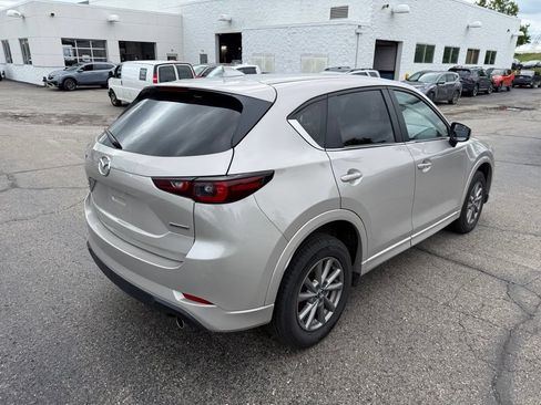 Used 2025 MAZDA CX-5 AWD 2.5 S w/ Select Package image 3