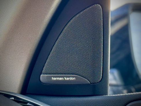 Used 2020 BMW X7 xDrive40i w/ Premium Package image 24