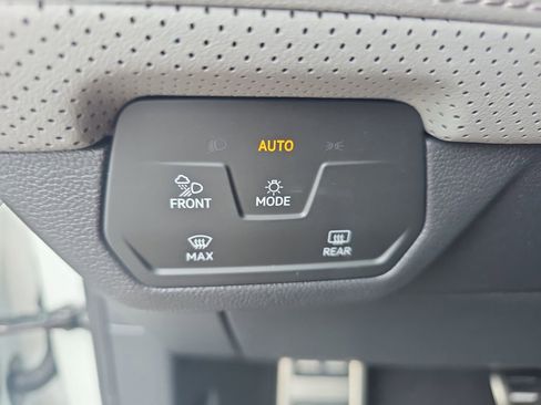 New 2026 Volkswagen Atlas Peak Edition AWD/4WD image 29