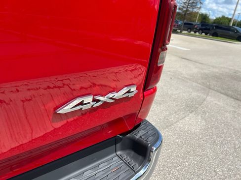 Used 2022 RAM 1500 Laramie AWD/4WD image 14