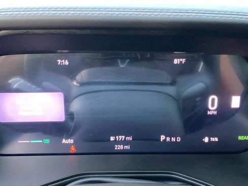 Used 2025 Jeep Wagoneer S Limited image 9