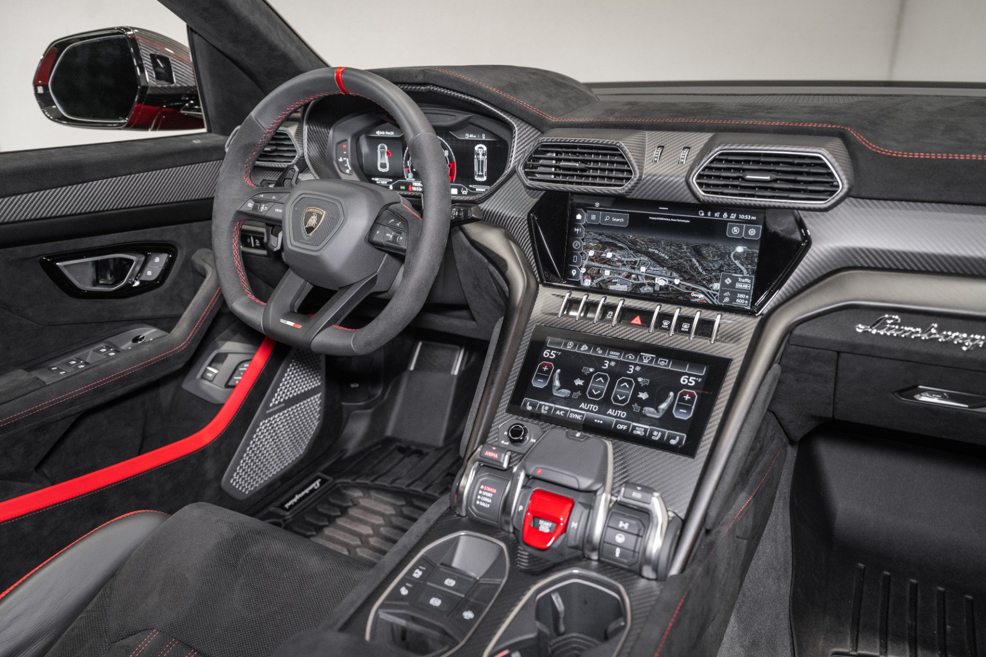 Used 2024 Lamborghini Urus Performante AWD/4WD image 29
