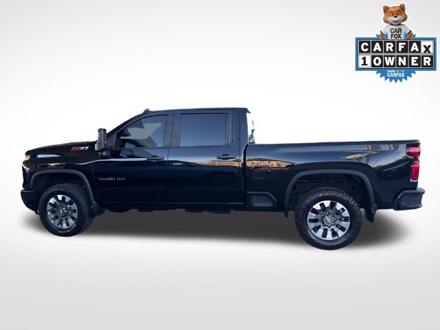 Used 2024 Chevrolet Silverado 2500 Custom w/ Custom Value Package AWD/4WD image 2