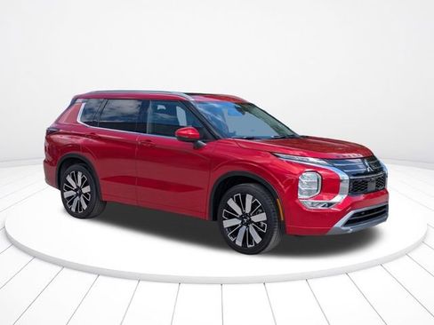 New 2026 Mitsubishi Outlander SEL FWD image 2