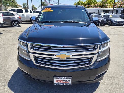 Used 2019 Chevrolet Suburban Premier AWD/4WD image 20