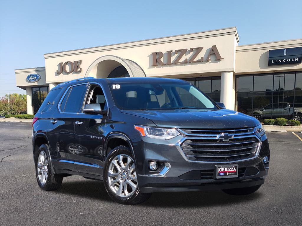 Used 2019 Chevrolet Traverse Premier w/ LPO, Floor Liner Package AWD/4WD image 1