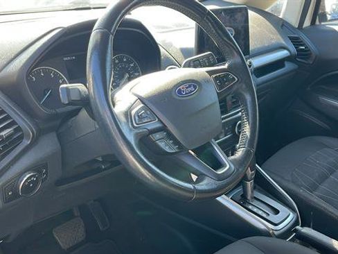 Used 2020 Ford EcoSport SE w/ SE Convenience Package image 8