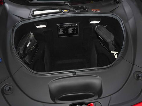 Used 2022 Ferrari F8 Tributo image 54