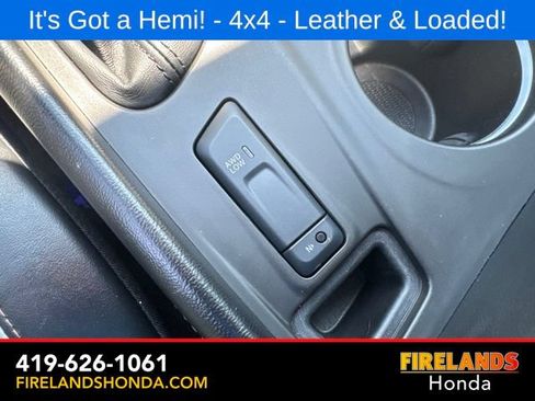 Used 2021 Dodge Durango R/T w/ Blacktop Package AWD/4WD image 32