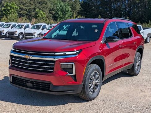 New 2026 Chevrolet Traverse LT FWD image 5
