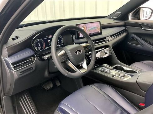 Certified 2026 INFINITI QX60 Sport w/ Dark Cargo Package AWD/4WD image 18