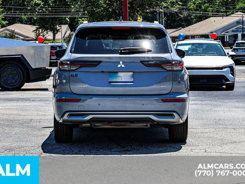 Used 2025 Mitsubishi Outlander SEL FWD image 11