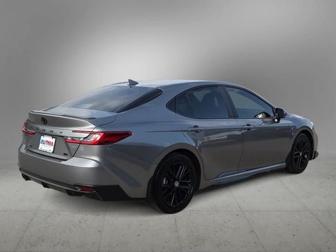 Certified 2025 Toyota Camry SE w/ Convenience Package FWD image 8