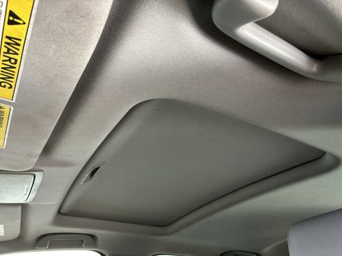 Used 2017 Honda CR-V EX-L image 16