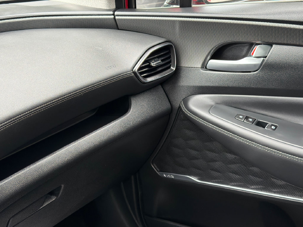 Used 2020 Hyundai Santa Fe Limited AWD/4WD image 34