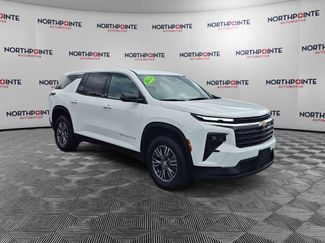 Used 2024 Chevrolet Traverse LS video 1