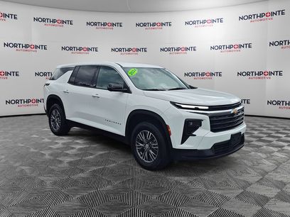Used 2024 Chevrolet Traverse LS