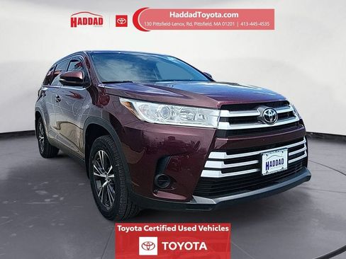 Certified 2019 Toyota Highlander LE AWD/4WD image 8