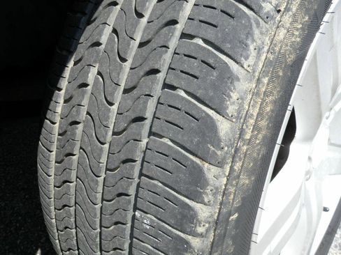 Used 2010 Subaru Forester 2.5X Premium image 6