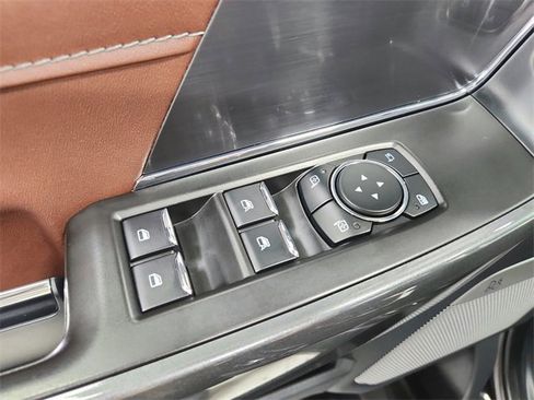 Used 2023 Ford F150 Lariat w/ Equipment Group 502A High image 41