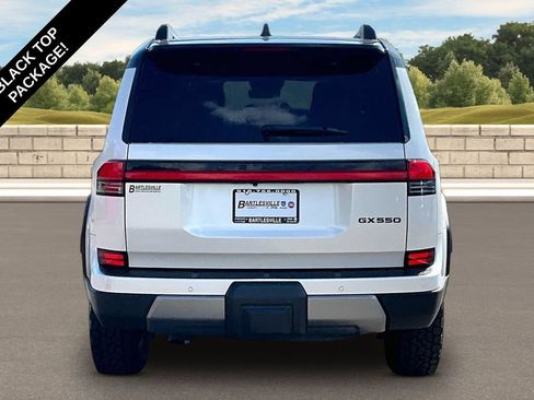 Used 2025 Lexus GX 550 AWD/4WD image 4
