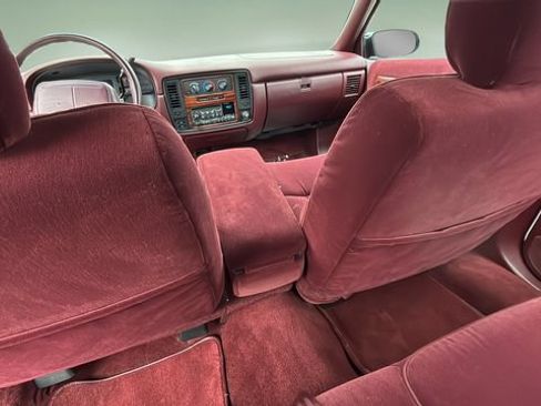 Used 1996 Chevrolet Caprice SS RWD image 20
