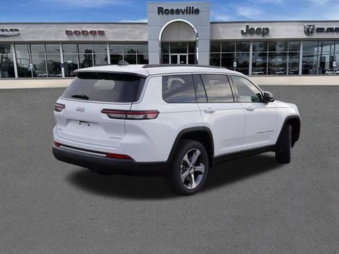 New 2026 Jeep Grand Cherokee L Limited image 3