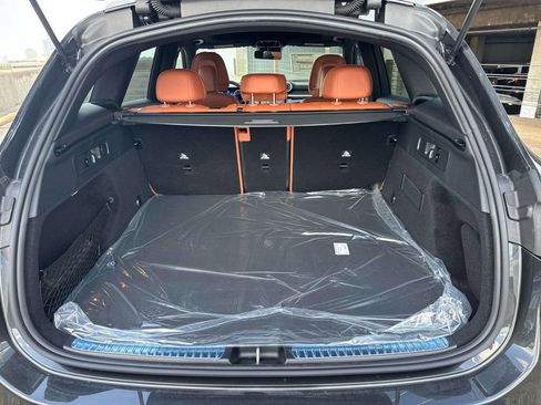 New 2026 Mercedes-Benz GLC 300 image 5