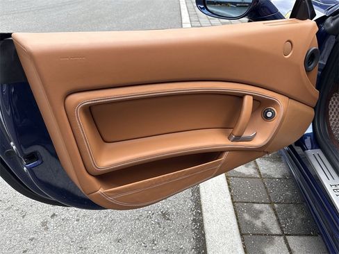 Used 2013 Ferrari California Base image 27