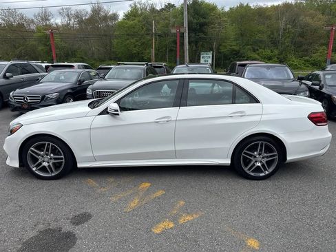 Used 2015 Mercedes-Benz E 400 E 400 4MATIC Sedan 4D image 6