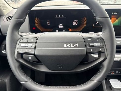 New 2026 Kia K4 EX image 26