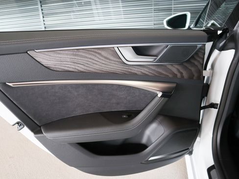 New 2025 Audi A7 3.0T Prestige image 29