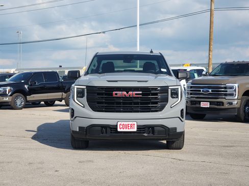 Used 2024 GMC Sierra 1500 Pro w/ Graphite Edition RWD image 2