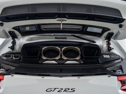 Used 2018 Porsche 911 GT2 RS RWD image 63