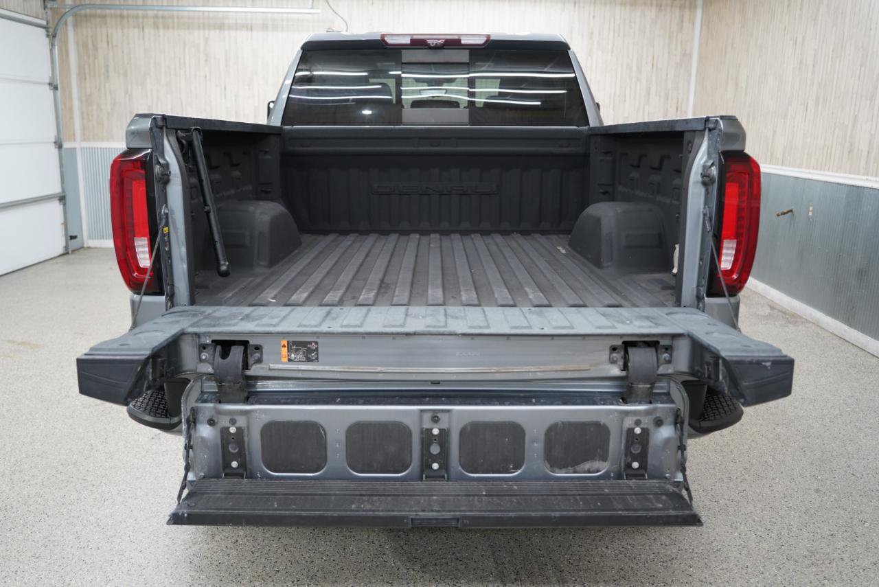Used 2021 GMC Sierra 1500 Denali w/ Denali Ultimate Package AWD/4WD image 39