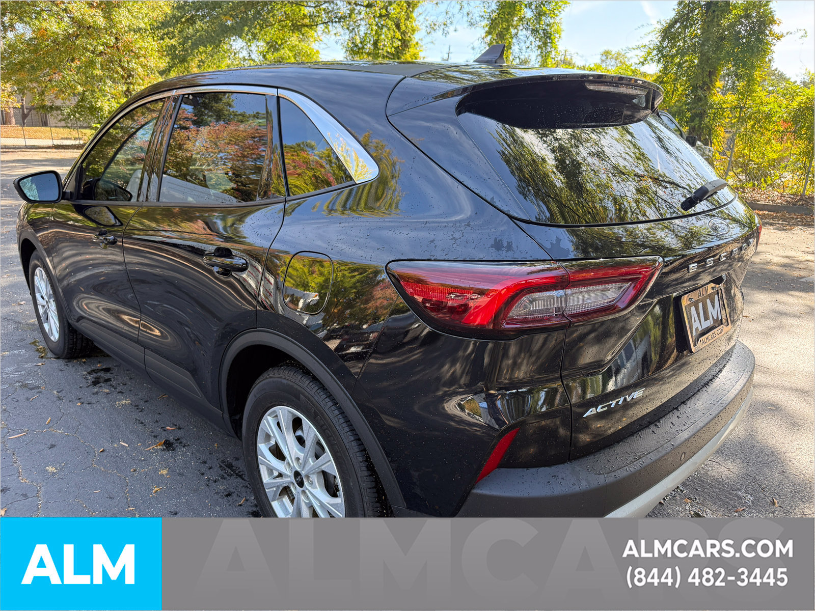Used 2023 Ford Escape Active w/ Tech Pack #2 FWD image 12