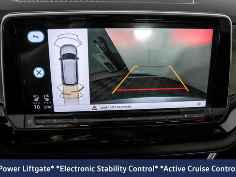 New 2026 Volkswagen Atlas SE image 7