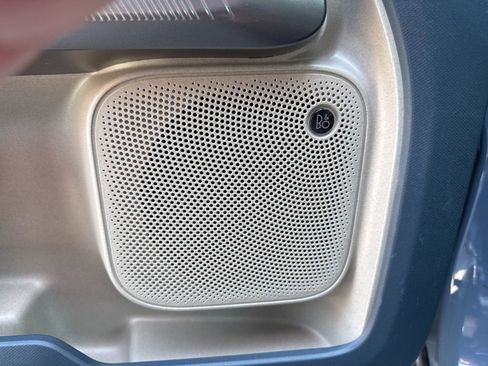 New 2026 Ford Maverick Lariat image 8