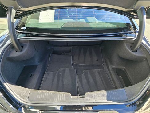 Certified 2025 Cadillac CT4 Sport w/ Climate Package image 16