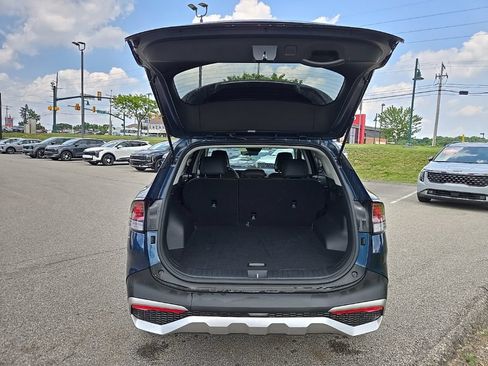 Certified 2023 Kia Sportage EX AWD/4WD image 7