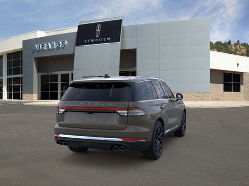 New 2026 Lincoln Aviator Reserve AWD/4WD image 8