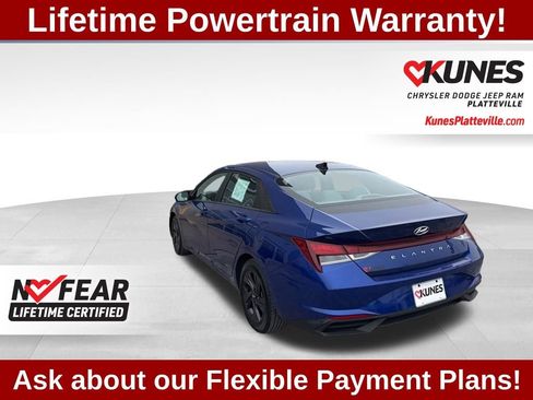 Used 2023 Hyundai Elantra SEL image 8